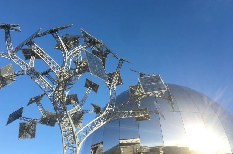 Bristol’s solar power tree in front of the planetarium in the sunshine
